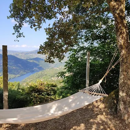 Villa Paraiso Hills - Encostas Do Paraiso: Tranquilidade No Douro Resende